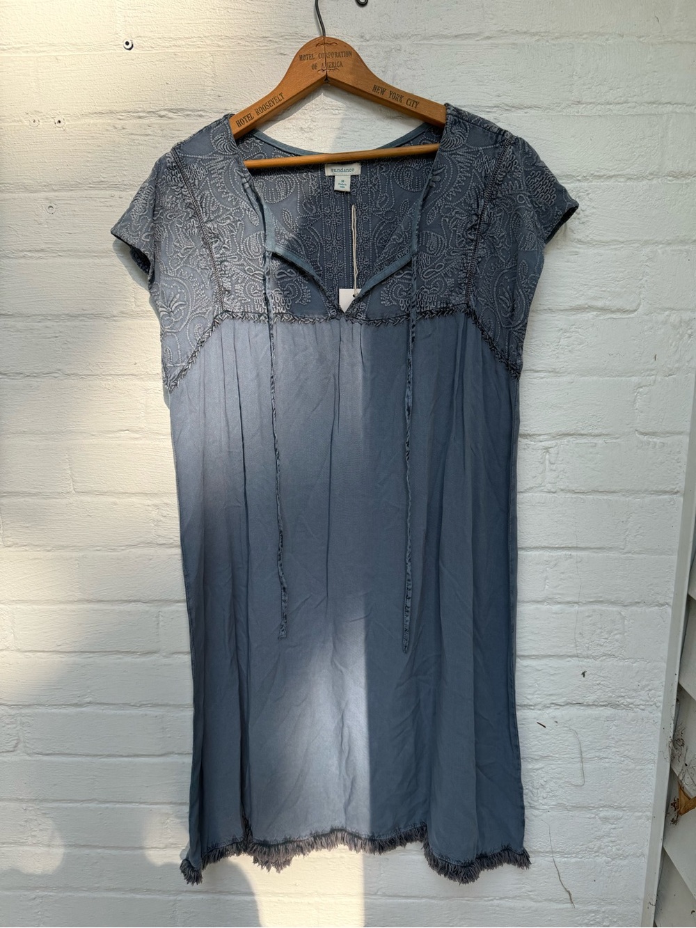 NWT blue-gray Sundance shift dress featuring embroidered detail Size M BoHo
